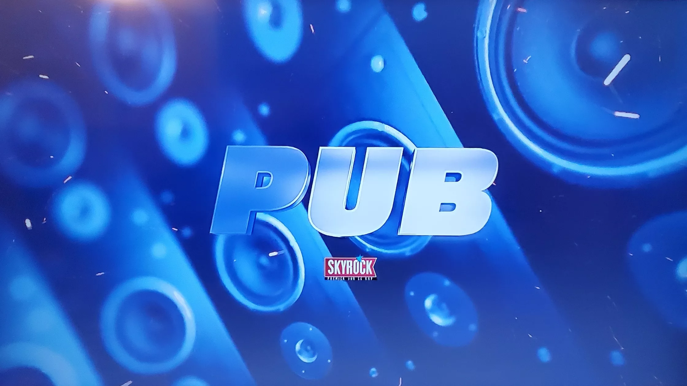 Skyrock débarque sur la CTV : Une nouvelle chaîne FAST lancée en exclusivité sur Samsung TV Plus